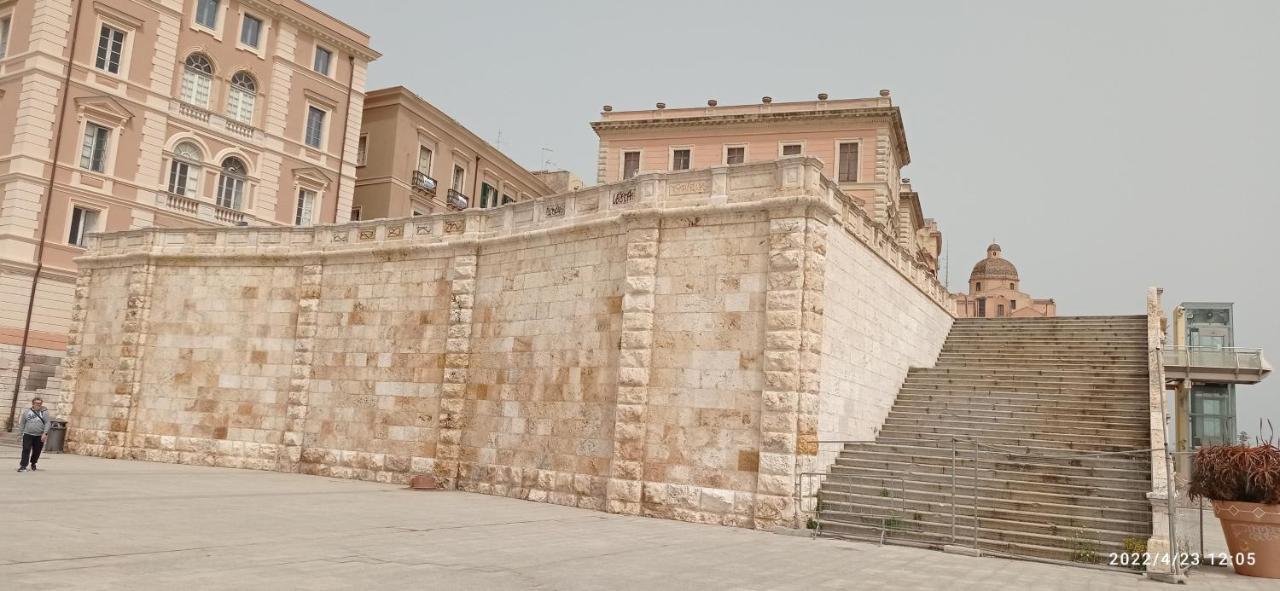 Castello In Center Apartment Cagliari